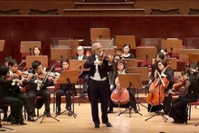 L'Orchestre philharmonique de Vienne.