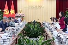 Lors de la réunion du sous-comité chargé de la communication et de la culture du Comité national APEC 2027, le 22 décembre à Hanoi. Photo : VNA