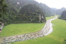 Une vue du complexe paysager pittoresque de Tràng An, province septentrionale de Ninh Binh. Photo : VNA