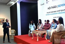 Lors du colloque. Photo : NDEL