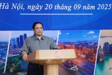 Le Premier ministre Pham Minh Chinh lors de la sixième réunion du Conseil de coordination de la région du delta du fleuve Rouge. Photo : VNA.