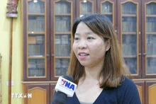 Nguyen Thi Thu Huyen, cheffe du bureau de l’Association des Vietnamiens de Vientiane. Photo : VNA.