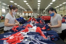 Des articles destinés à l'exportation vers l'UE de la société de textile de Thai Nguyen. Photo : VNA.