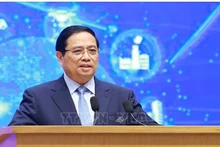 Le Premier ministre Pham Minh Chinh prend la parole, soulignant l’orientation fondée sur l’esprit des « cinq pionniers, cinq “avoir” et cinq “ne pas” ». Photo : VNA.
