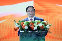 Le Premier ministre Pham Minh Chinh prend la parole lors de l'ouverture de la première Foire d’Automne 2025. Photo : VNA.