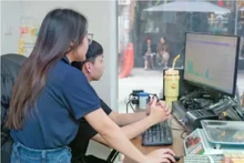 Les agences publiques accompagneront la transition numérique des entreprises. Photo: baodautu.vn