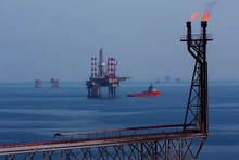 Plateformes de forage du champ pétrolier Bach Hô. Photo : VNA.