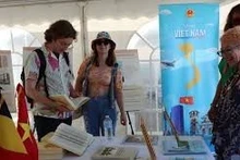 Le stand du Vietnam au festival ManiFiesta 2025 en Belgique. Photo : VNA.