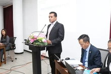 Le président du Conseil des affaires du Mékong, Nimal Ratnayake, prend la parole. Photo: baoquocte