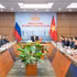 La délégaution vietnamienne participe à la réunion virtuelle. Photo : Quochoi.