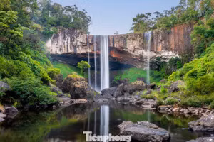 La cascade Hang En est située dans la réserve naturelle de Kon Chu Rang, dans la commune de Son Lang. Photo : tienphong.vn