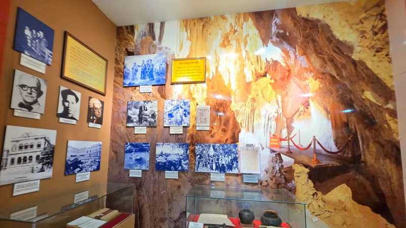 Un espace d'exposition au musée de Hô Chi Minh à Can Tho. Photo : My Hanh/NDEL.