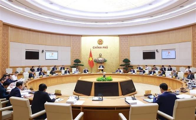 Vue de la réunion mensuelle du gouvernement consacrée à l’élaboration des lois, à Hanoi, le 13 avril. Photo : VNA. 