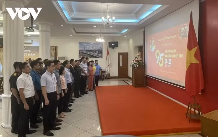 Les 95 ans du PCV célébrés en Indonésie. Photo : VOV.