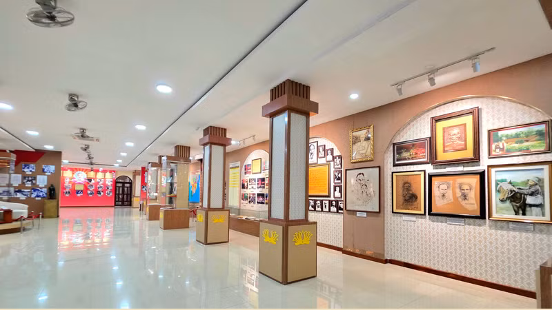 Un espace d'exposition au musée de Hô Chi Minh à Can Tho. Photo : My Hanh/NDEL.
