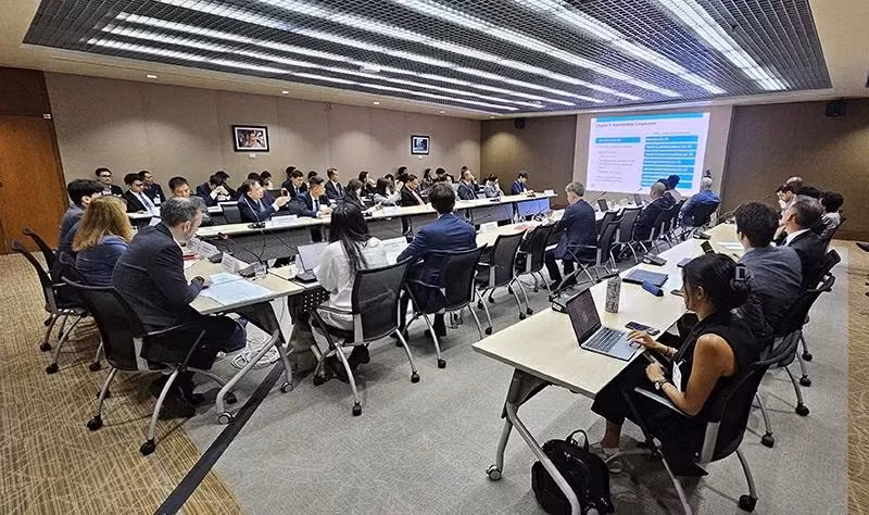 Le Vietnam espère que la cérémonie de signature de la Convention des Nations Unies sur la cybercriminalité ne sera pas seulement un simple événement, mais aussi une opportunité de promouvoir la coopération internationale dans la prévention et la lutte contre la cybercriminalité. Photo : baoquocte.vn