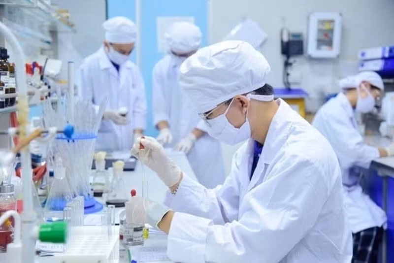 Le Vietnam possède une main-d’œuvre abondante dans les secteurs de l’ingénierie et de la technologie de l’information, et un marché propice au développement de nouveaux produits scientifiques, technologiques et numériques. Photo : VNA. Le Vietnam possède une main-d’œuvre abondante dans les secteurs de l’ingénierie et de la technologie de l’information, et un marché propice au développement de nouveaux produits scientifiques, technologiques et numériques. Photo : VNA.