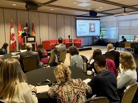 Vue du séminaire « Le Vietnam, la porte d’entrée vers l’Indo-Pacifique pour les entreprises québécoises ». Photo : VNA.
