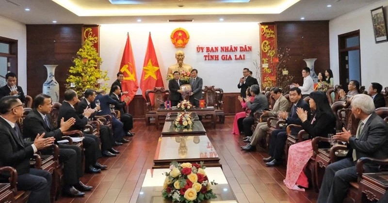 Rencontre entre les autorités de Gia Lai et de Champasak. Photo : NDEL.