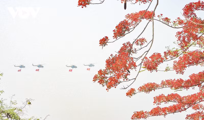 Cette année marque le 70e anniversaire de la victoire de Diên Biên Phu (7 mai 1954 – 7 mai 2024) et également l’Année nationale du tourisme de Diên Biên. La province de Diên Biên ambitionne d’accueillir au total 1,3 million d’arrivées d’ici la fin de l’année. Photo: VOV. Cette année marque le 70e anniversaire de la victoire de Diên Biên Phu (7 mai 1954 – 7 mai 2024) et également l’Année nationale du tourisme de Diên Biên. La province de Diên Biên ambitionne d’accueillir au total 1,3 million d’arrivées d’ici la fin de l’année. Photo: VOV.