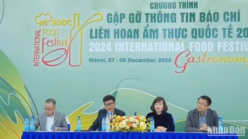 Placé cette année sous le thème « La gastronomie de l'unité », le Festival international de la gastronomie permettra non seulement d’honorer la richesse et la diversité de la cuisine mondiale, mais d’affirmer également que la cuisine est un "langage commun", grâce auquel les gens appartenant à des cultures différentes trouvent leur harmonie. Photo : NDEL.