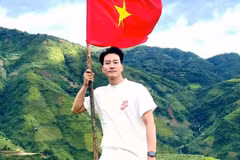 Kaisei Hai, un Japonais qui souhaite explorer les 63 provinces et villes du Vietnam. Photo : baoquocte.
