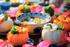 Les plats végétariens proposés au Festival de Hué devraient attirer plus de 5 000 visiteurs. Photo : vtcnews.vn