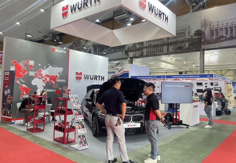 Vietnam AutoExpo 2024 voit la participation de nombreuses marques vietnamiennes et étrangères dans le secteur de l’automobile telles que Veam Motors, Gaz Group, KC Motors, Daewoo, Faw, Dongfeng, Hyundai, Ducati, Harley-Davidson, Triumph et Royal Enfield, etc. Photo: baoquocte.vn. Vietnam AutoExpo 2024 voit la participation de nombreuses marques vietnamiennes et étrangères dans le secteur de l’automobile telles que Veam Motors, Gaz Group, KC Motors, Daewoo, Faw, Dongfeng, Hyundai, Ducati, Harley-Davidson, Triumph et Royal Enfield, etc. Photo: baoquocte.vn.