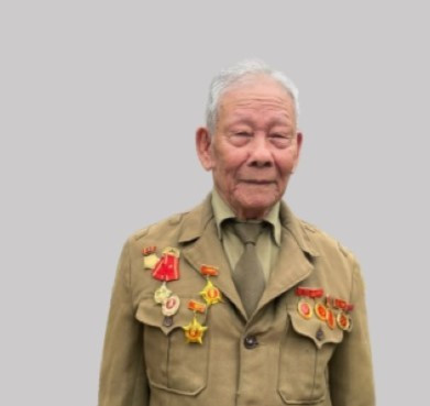 Le vétéran Luong Van Huong. Photo: VNA