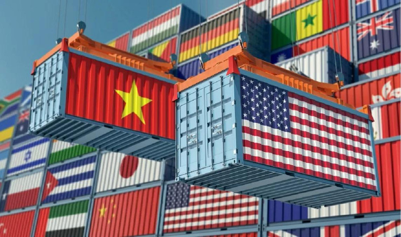 Le rehaussement des relations entre le Vietnam et les États-Unis au niveau de partenariat stratégique intégral est une décision clairvoyante, qui a permis de reconnaître les progrès remarquables dans le développement des relations économiques entre les deux pays ces derniers temps, mais aussi de créer un nouvel élan et un couloir ouvert pour promouvoir davantage les relations bilatérales dans l’avenir. Photo: baochinhphu.vn. Le rehaussement des relations entre le Vietnam et les États-Unis au niveau de partenariat stratégique intégral est une décision clairvoyante, qui a permis de reconnaître les progrès remarquables dans le développement des relations économiques entre les deux pays ces derniers temps, mais aussi de créer un nouvel élan et un couloir ouvert pour promouvoir davantage les relations bilatérales dans l’avenir. Photo: baochinhphu.vn.