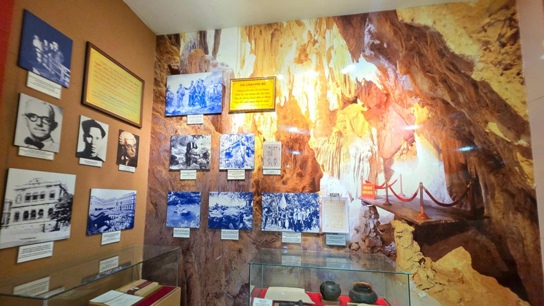 Un espace d'exposition au musée de Hô Chi Minh à Can Tho. Photo : My Hanh/NDEL.