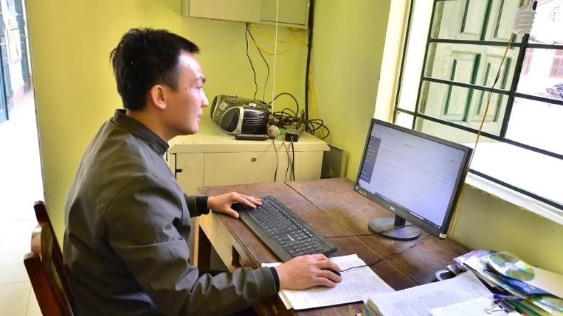 Ces derniers temps, la province de Bac Kan a accordé une attention particulière aux investissements dans ses infrastructures numériques et de communications. Photo : Thu Trang/NDEL. Ces derniers temps, la province de Bac Kan a accordé une attention particulière aux investissements dans ses infrastructures numériques et de communications. Photo : Thu Trang/NDEL.