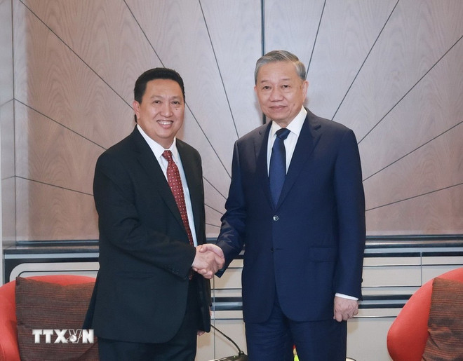 Le secrétaire général Tô Lâm reçoit le président de PT Alamtri Resources, Garibaldi Thohir. Photo : VNA. Le secrétaire général Tô Lâm reçoit le président de PT Alamtri Resources, Garibaldi Thohir. Photo : VNA.
