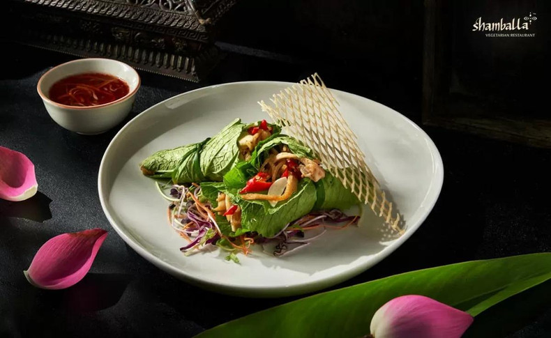 Le « phở sắn » instantané Caromi est déjà présent sur les menus de divers restaurants dans les grandes villes du centre, comme Dà Nang, Hôi An et Nha Trang. Le « phở sắn » instantané Caromi est déjà présent sur les menus de divers restaurants dans les grandes villes du centre, comme Dà Nang, Hôi An et Nha Trang.