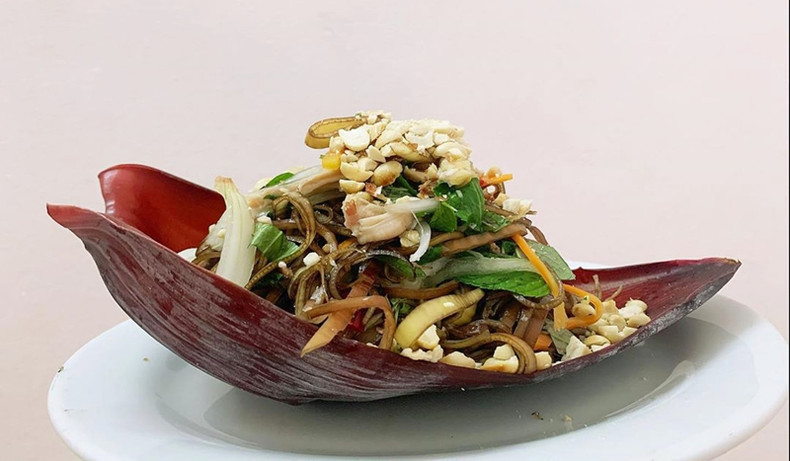 Le Nom (salade traditionnelle vietnamienne). Photo : Congluan. Le Nom (salade traditionnelle vietnamienne). Photo : Congluan.