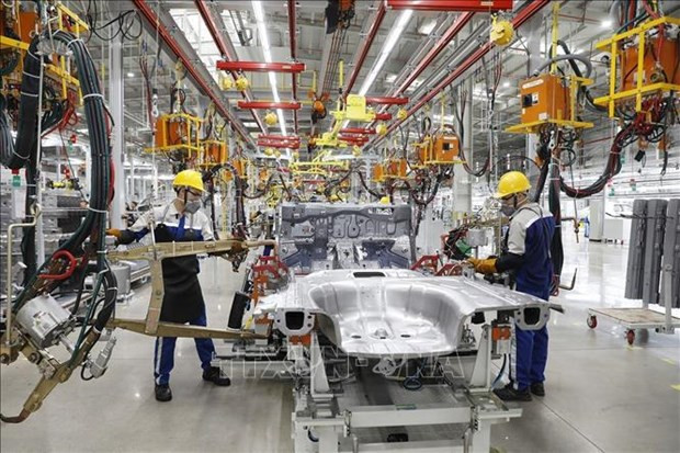 La Banque mondiale prévoit que l’économie du Vietnam pourrait croître de 4,7% cette année, avant de se redresser à 5,5% l’année prochaine. Photo : VNA.