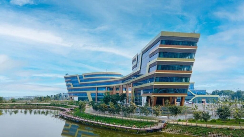 Centre national d'innovation (NIC) du Vietnam située dans le Parc de haute technologie de Hoà Lac. Photo: VNA. Centre national d'innovation (NIC) du Vietnam située dans le Parc de haute technologie de Hoà Lac. Photo: VNA.