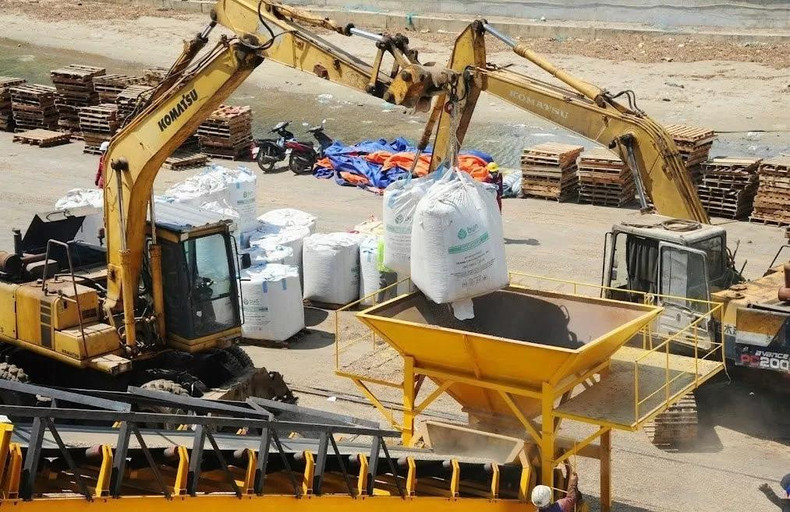 Le Vietnam et l'Indonésie disposent d'un grand potentiel pour promouvoir leur coopération dans les domaines à fort potentiel, tels que l'agriculture, la pêche, la transformation numérique, les énergies renouvelables et l'industrie de haute technologie. Photo : congthuong.vn Le Vietnam et l'Indonésie disposent d'un grand potentiel pour promouvoir leur coopération dans les domaines à fort potentiel, tels que l'agriculture, la pêche, la transformation numérique, les énergies renouvelables et l'industrie de haute technologie. Photo : congthuong.vn