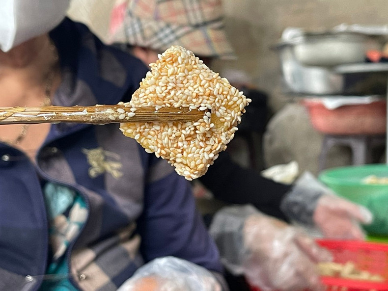 Les biscuits au sésame sont tous fabriqués de manière traditionnelle. Les biscuits au sésame sont tous fabriqués de manière traditionnelle.