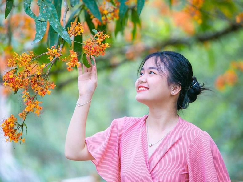 Dans cette zone écotouristique, il n'y a pas que des attractions, mais aussi de nombreux points de prise de photos impressionnants pour les visiteurs. Photo : VOV