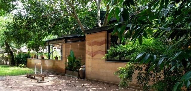 La technique murale est utilisée dans l'espace Truc Lam. Photo : Musée d'ethnologie du Vietnam.