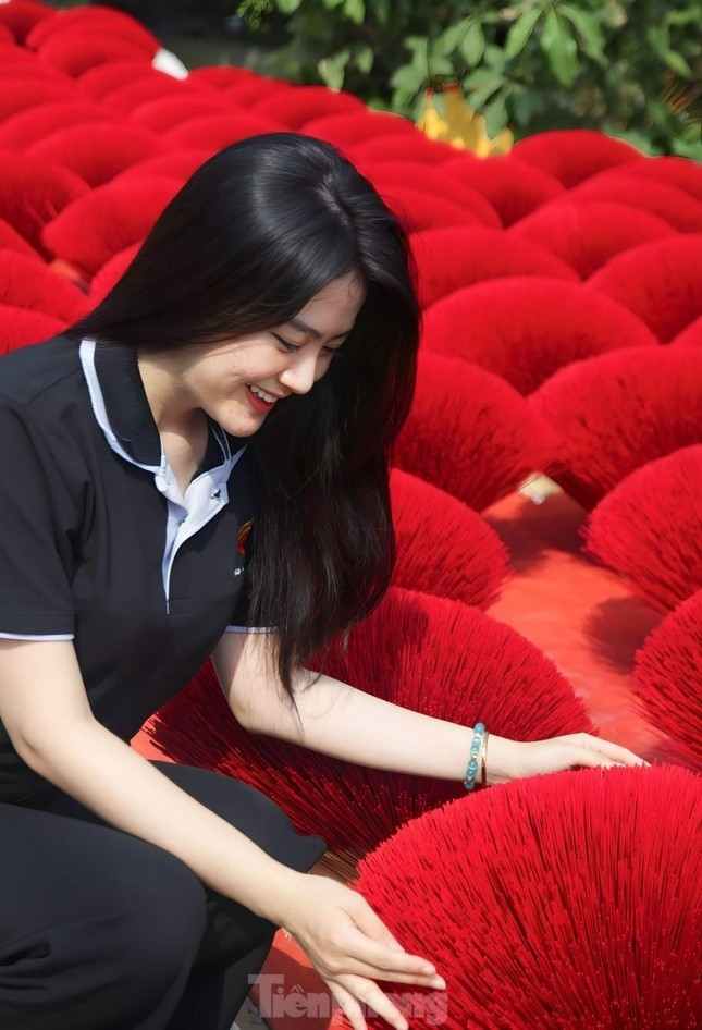 Ce village artisanal est considéré comme une destination touristique à Hô Chi Minh-Ville car il offre de magnifiques scènes qui font le bonheur des photographes. Ce village artisanal est considéré comme une destination touristique à Hô Chi Minh-Ville car il offre de magnifiques scènes qui font le bonheur des photographes.