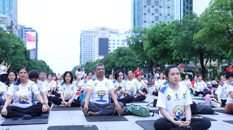 Le yoga symbolise l'harmonie entre l'homme et la nature. Photo : CVN. Le yoga symbolise l'harmonie entre l'homme et la nature. Photo : CVN.