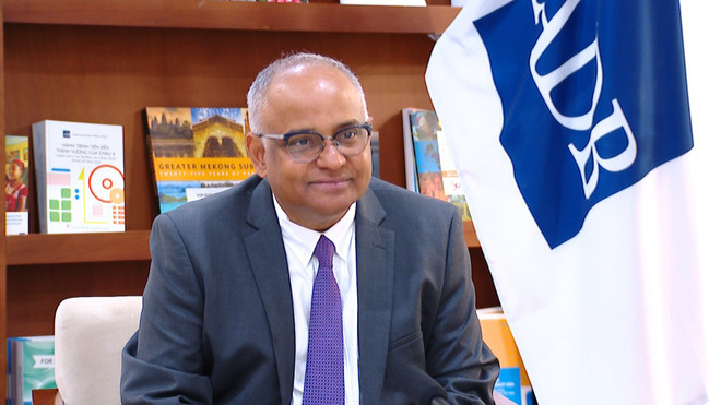 Le directeur national de la Banque asiatique de développement (BAD) au Vietnam, Shantanu Chakraborty. Photo : VGP. Le directeur national de la Banque asiatique de développement (BAD) au Vietnam, Shantanu Chakraborty. Photo : VGP.