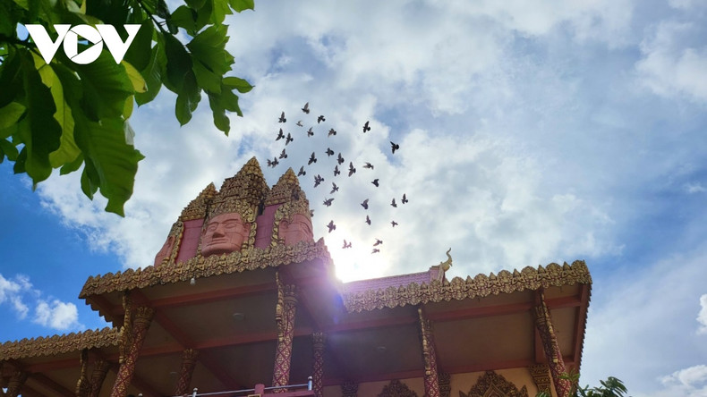 La pagode Xiêm Can mérite bien sa réputation d’être l’une des plus grandeset des plus belles pagodes khmères du Sud du Vietnam. Photo: VOV.