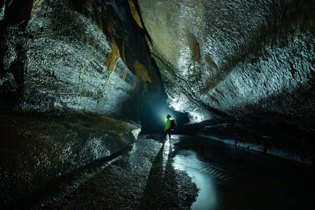 Grotte Va (province de Quang Binh). Photo : Oxalis. Grotte Va (province de Quang Binh). Photo : Oxalis.
