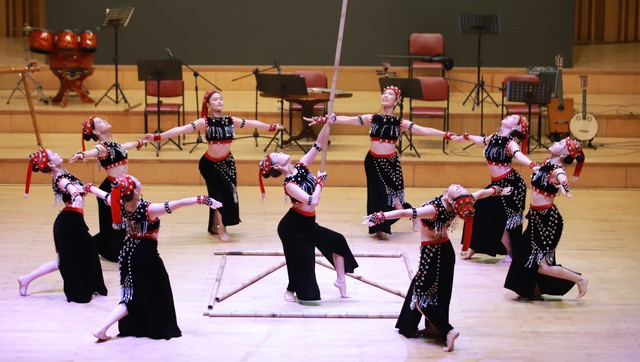 Une performance artistique prévue lors des Journées culturelles vietnamiennes en Russie 2024. Photo: toquoc.vn.