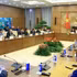 Le vice-président de l’Assemblée nationale du Vietnam, Nguyen Hong Dien, reçoit la délégation du Conseil mondial de l’énergie éolienne. Photo : VNA.