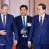 Le président de l’Assemblée nationale vietnamienne, Tran Thanh Man (à droite), et le Premier ministre cambodgien, Hun Manet (à gauche). Photo : VNA.
