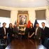 L’ambassadeur Do Minh Hung et des membres du personnel de l’ambassade du Vietnam au Royaume-Uni et le conseil d’administration de l’Association des intellectuels vietnamiens au Royaume-Uni et en Irlande (VIS). Photo : VNA
